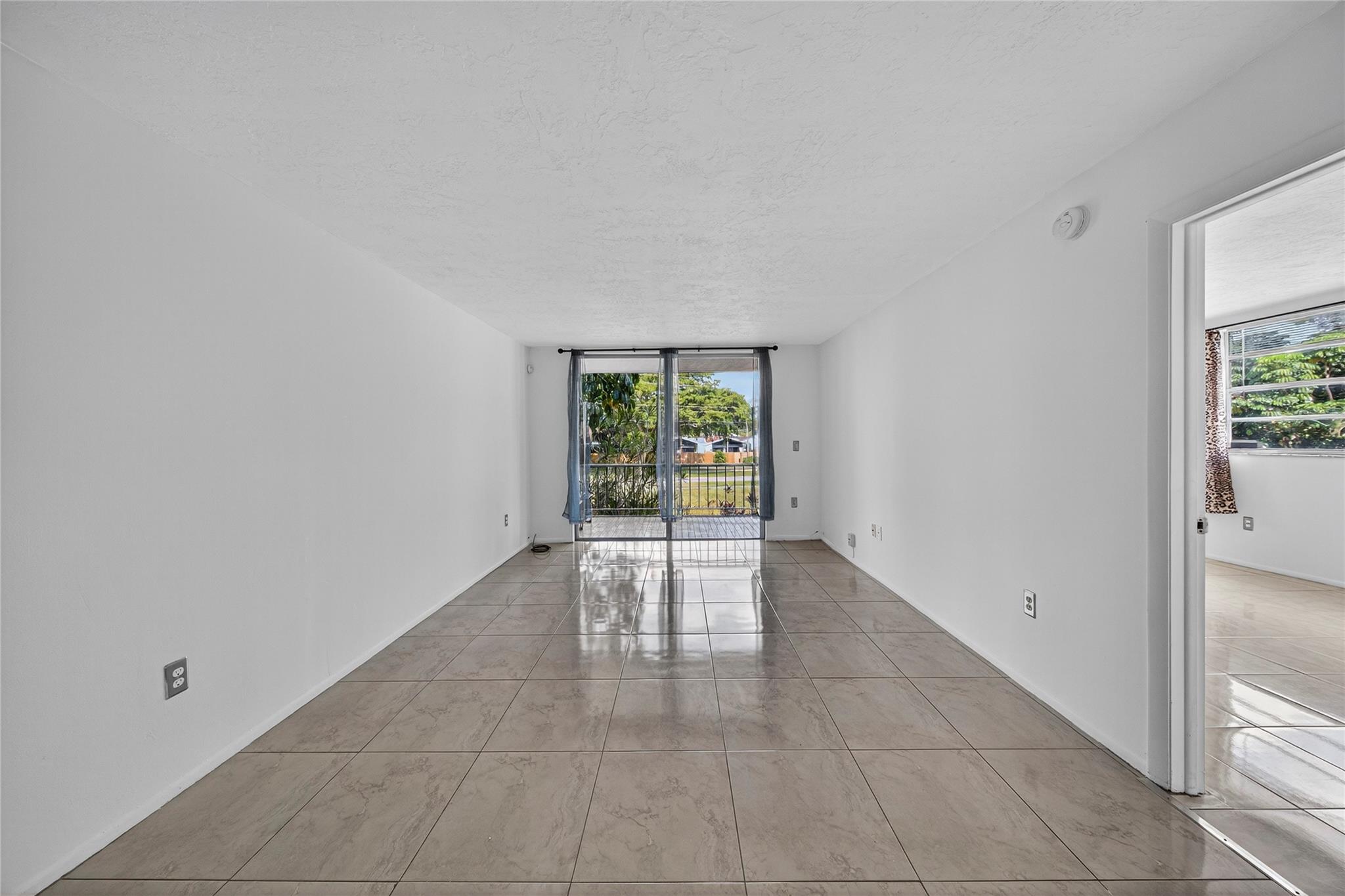 Omega Condo No4 - Residential Lease