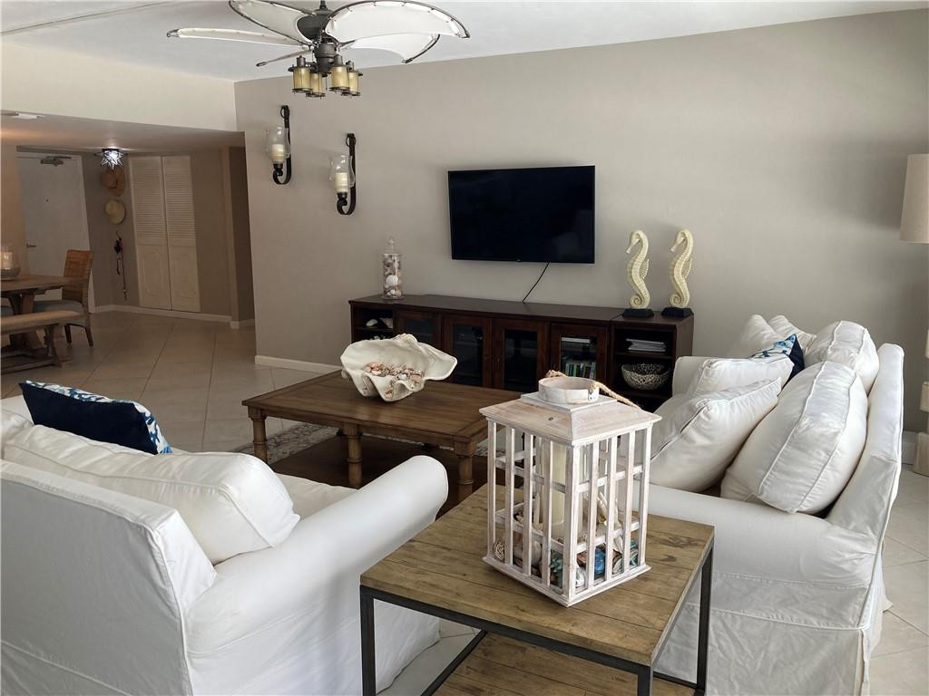 3750 Galt Ocean Drive 102