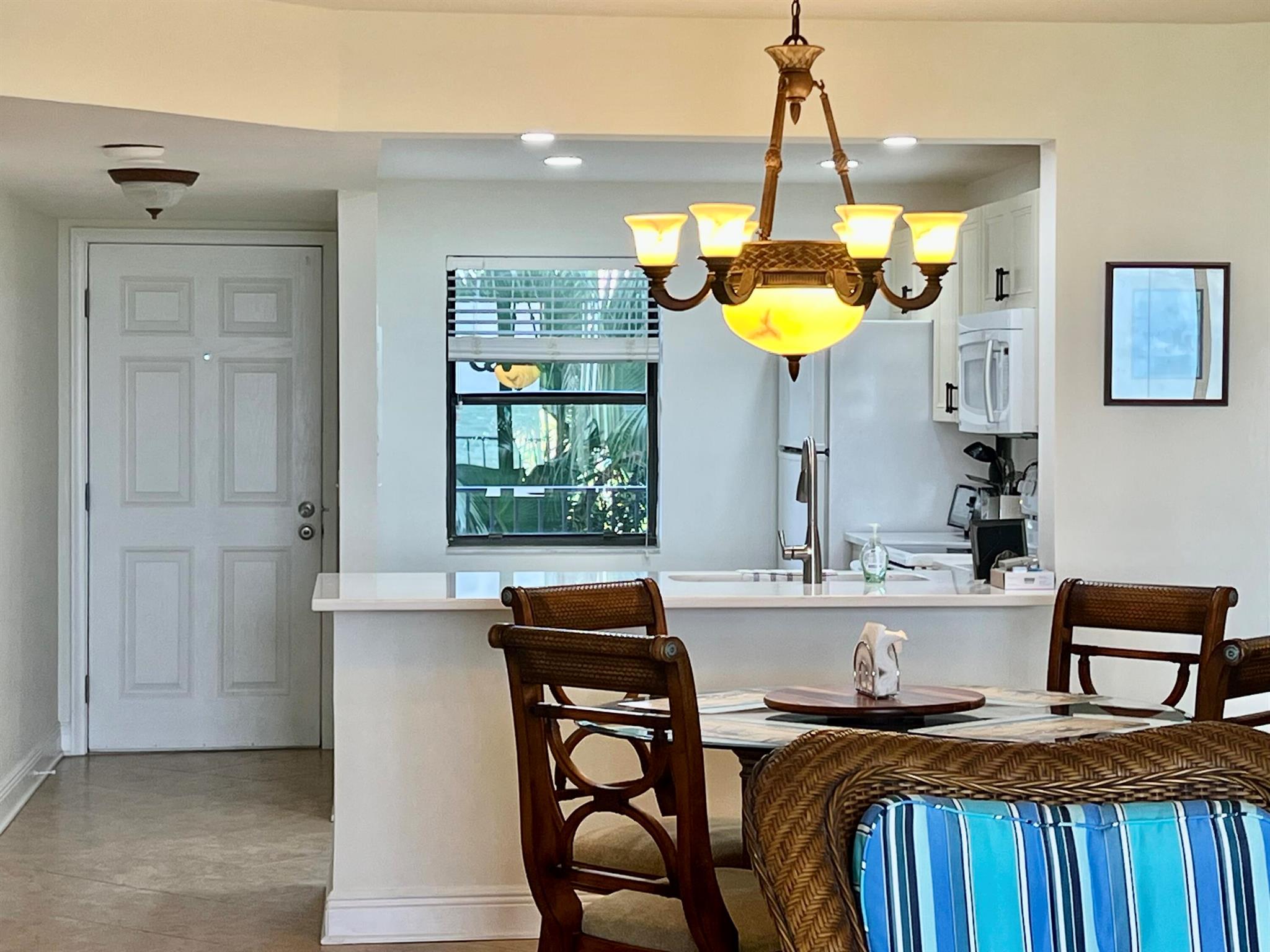 OCEAN HARBOUR SOUTH CONDO - Residential