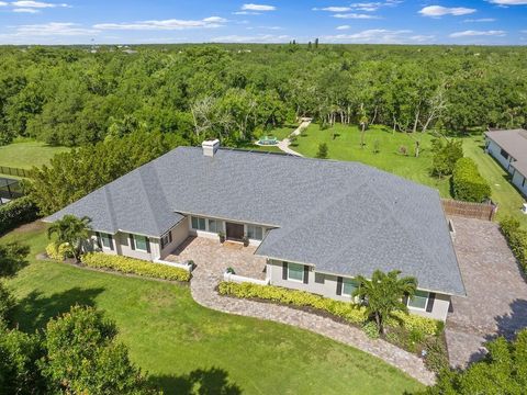 86 Blue Island Street Sebastian FL 32958