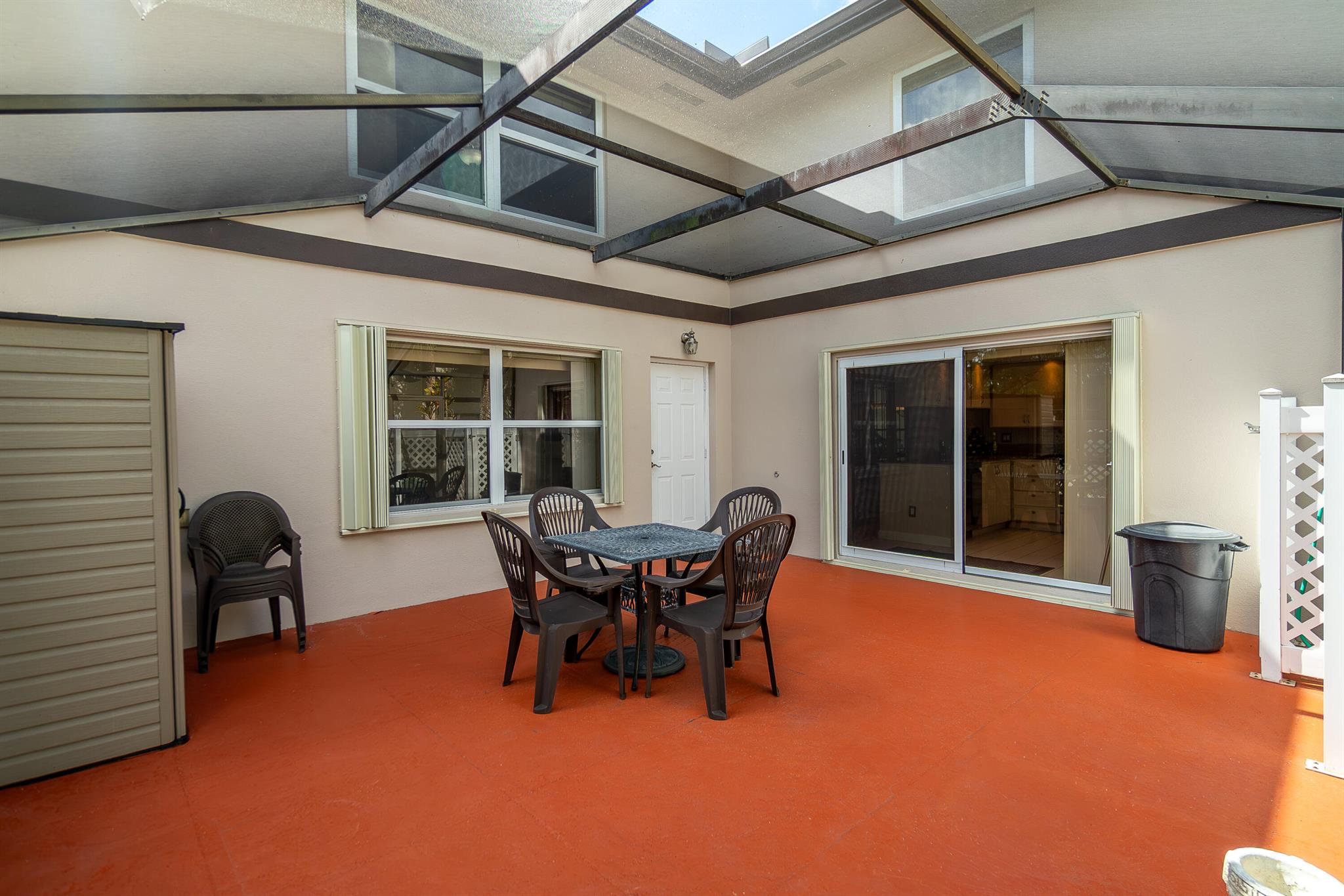 STAMFORD AT ROYAL PALM BE - Residential