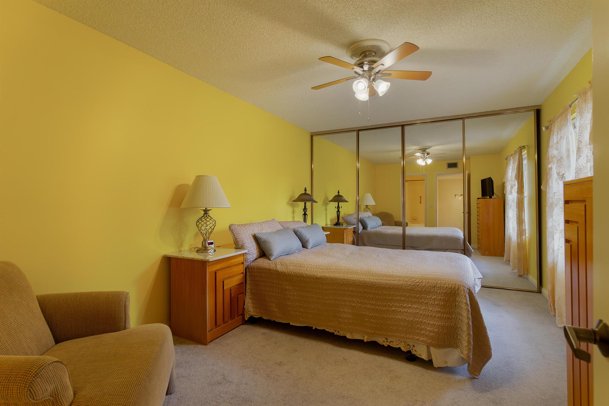 STAMFORD AT ROYAL PALM BE - Residential