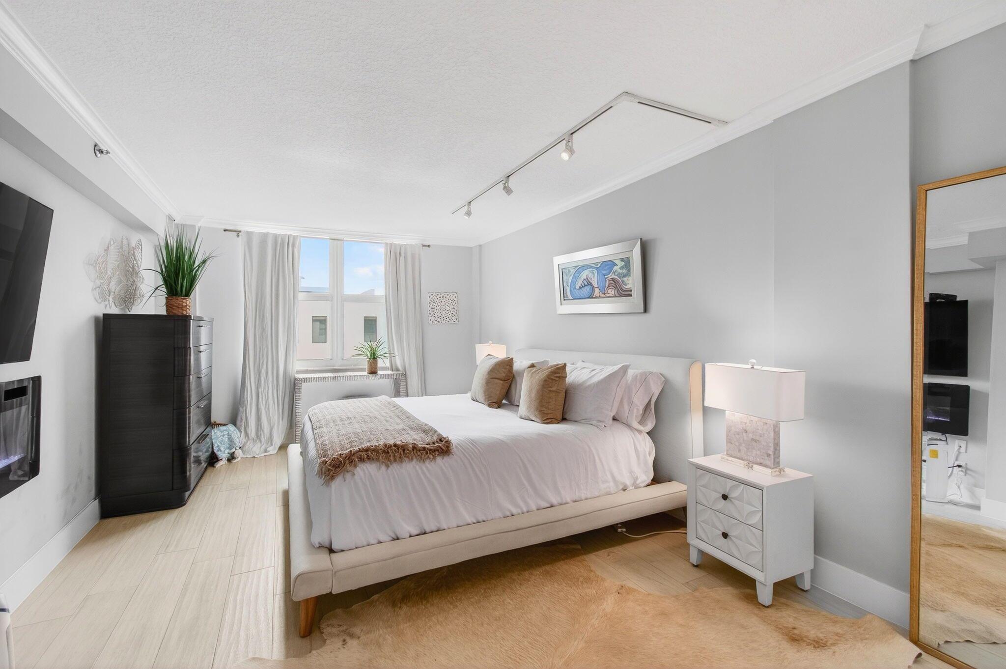 45 OCEAN CONDO - Residential