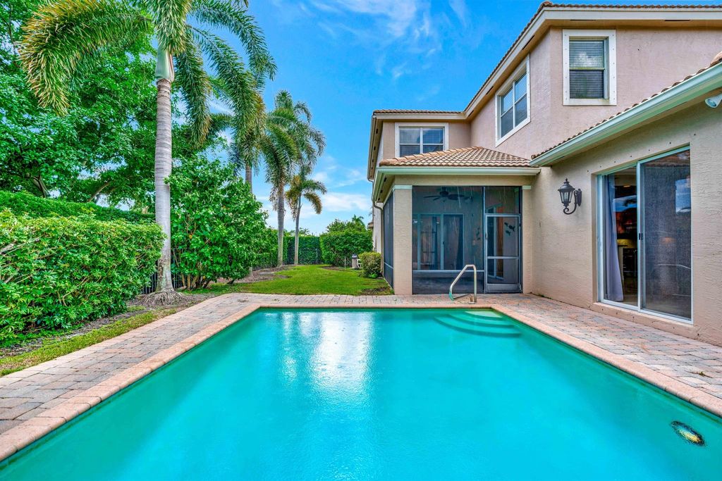 Photo of 183 Isle Verde Way, Palm Beach Gardens, FL 33418 (MLS # R11121733)