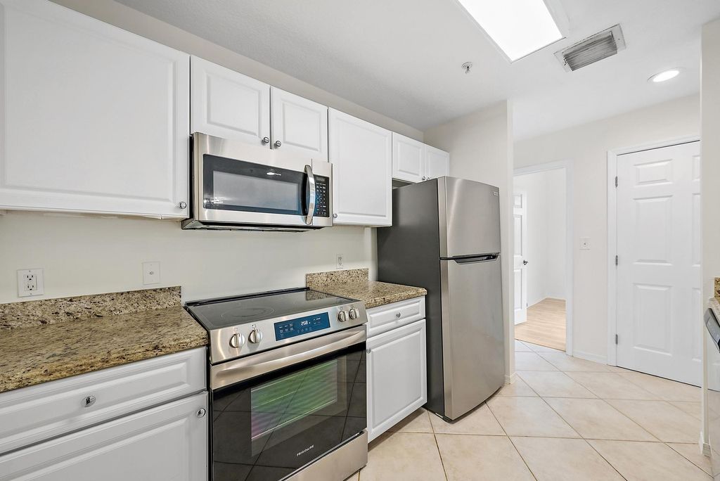 Photo of 1209 Main Street #304, Jupiter, FL 33458 (MLS # R11104628)