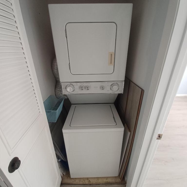 Sunrise Palm Beach Condo - Residential Lease