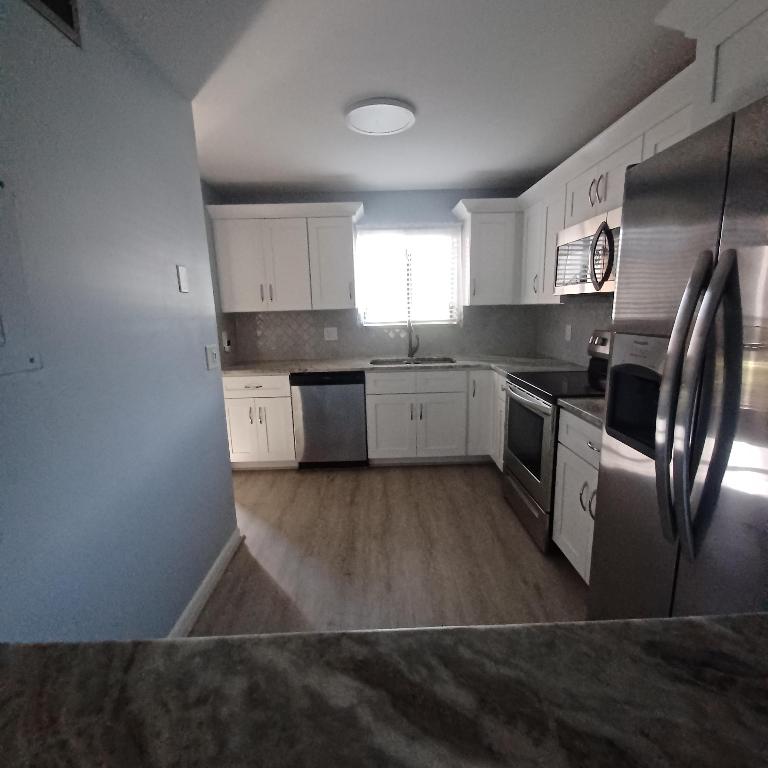 Sunrise Palm Beach Condo - Residential Lease