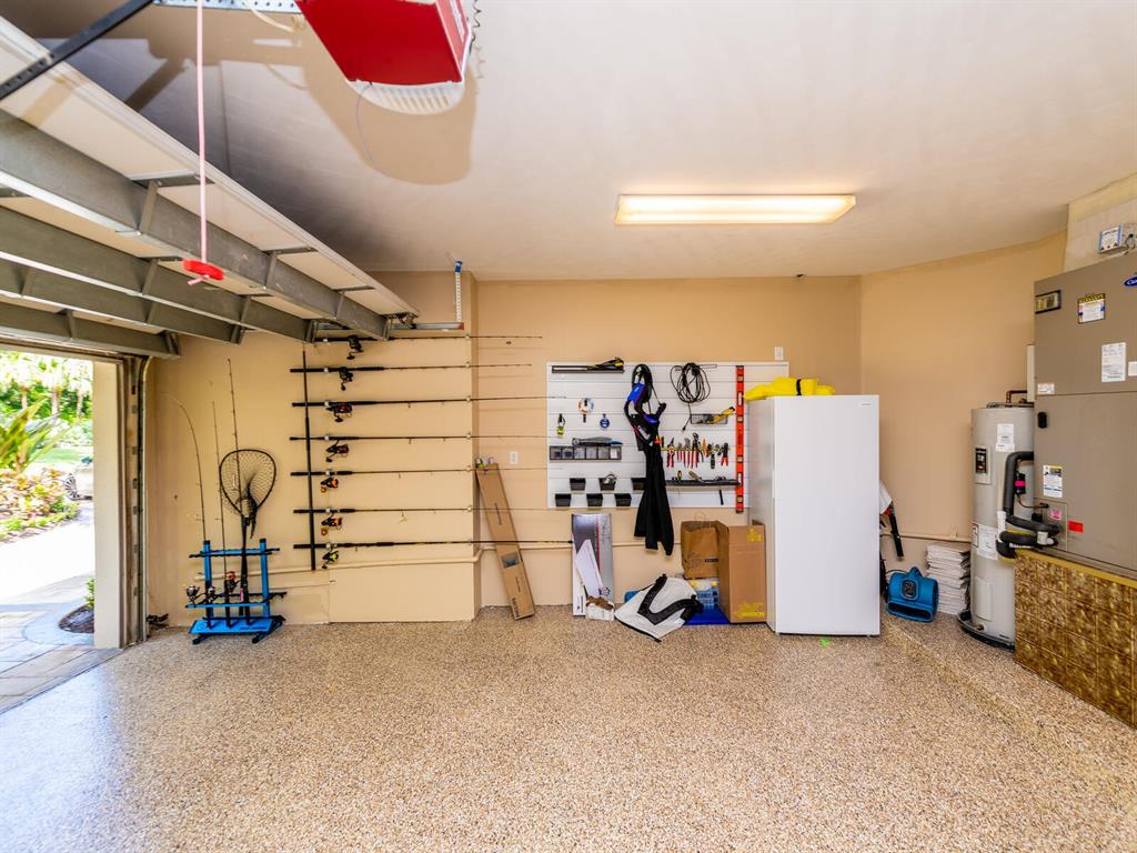 BOCA MARINA - Residential