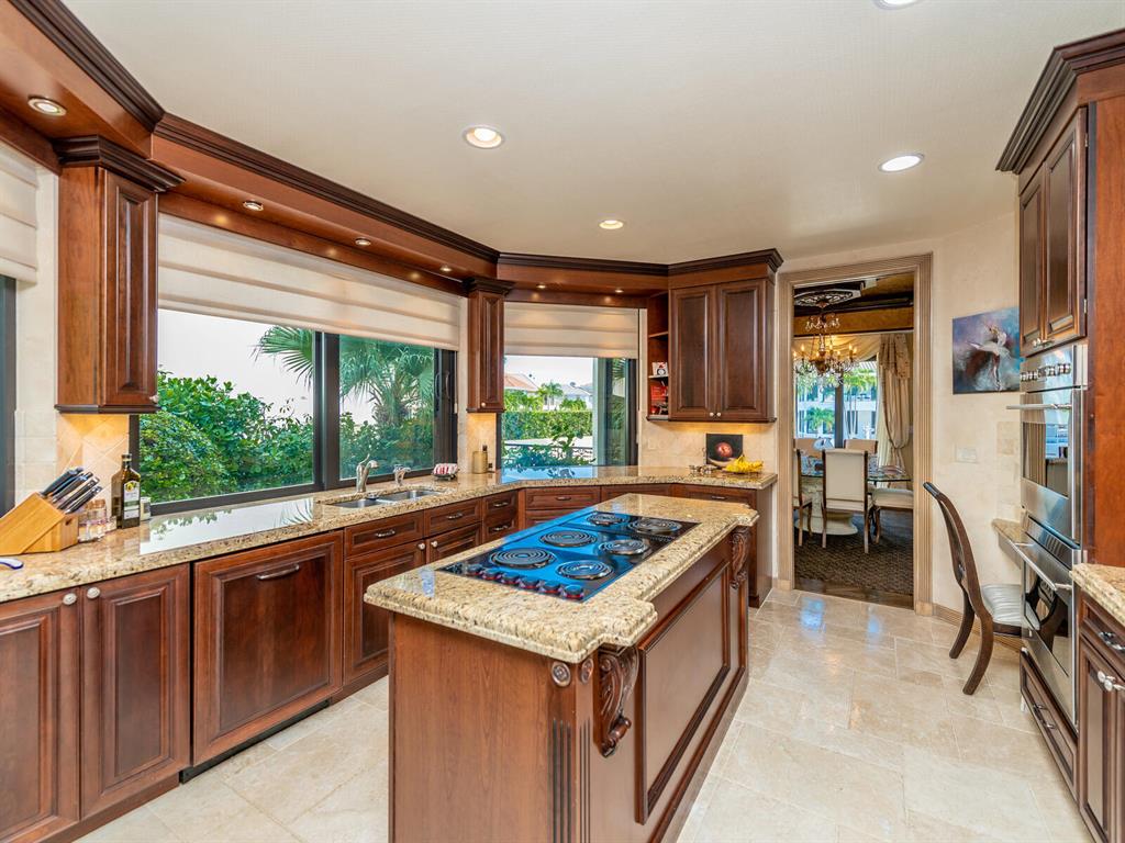 BOCA MARINA - Residential