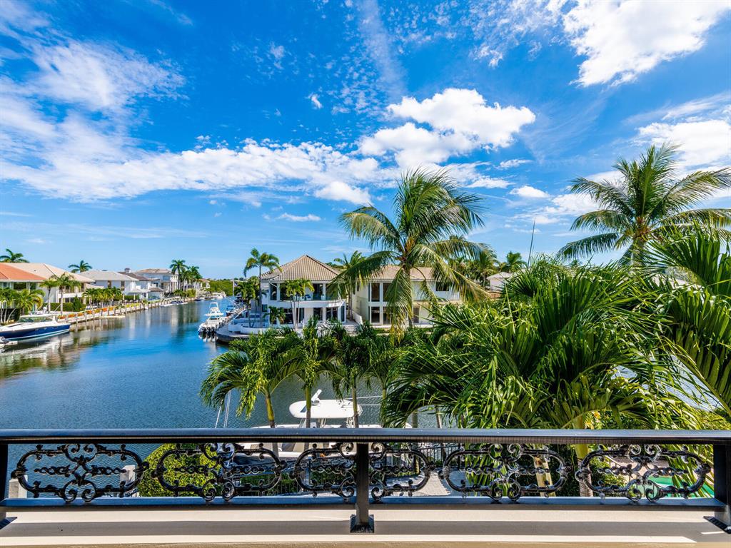 BOCA MARINA - Residential