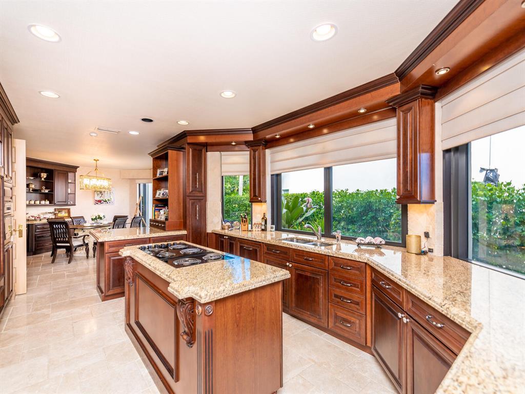 BOCA MARINA - Residential