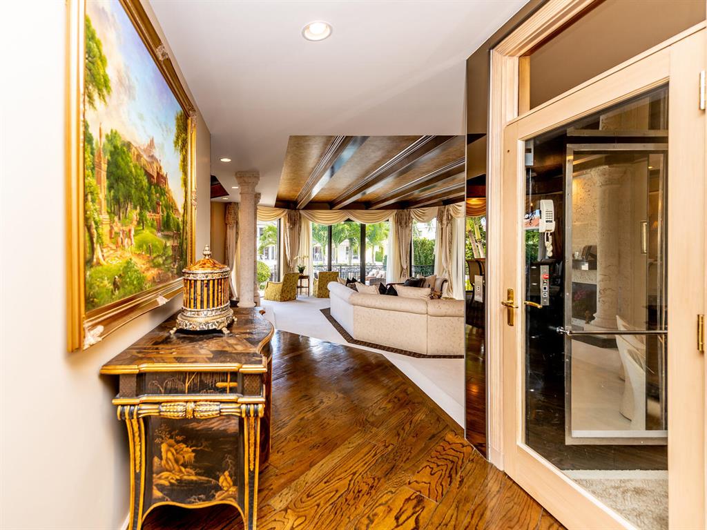 BOCA MARINA - Residential