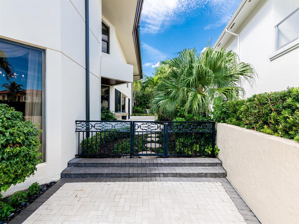 BOCA MARINA - Residential