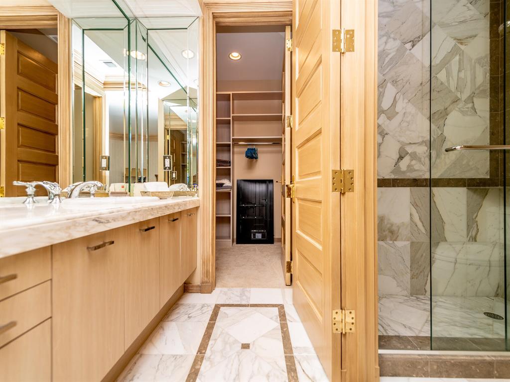 BOCA MARINA - Residential