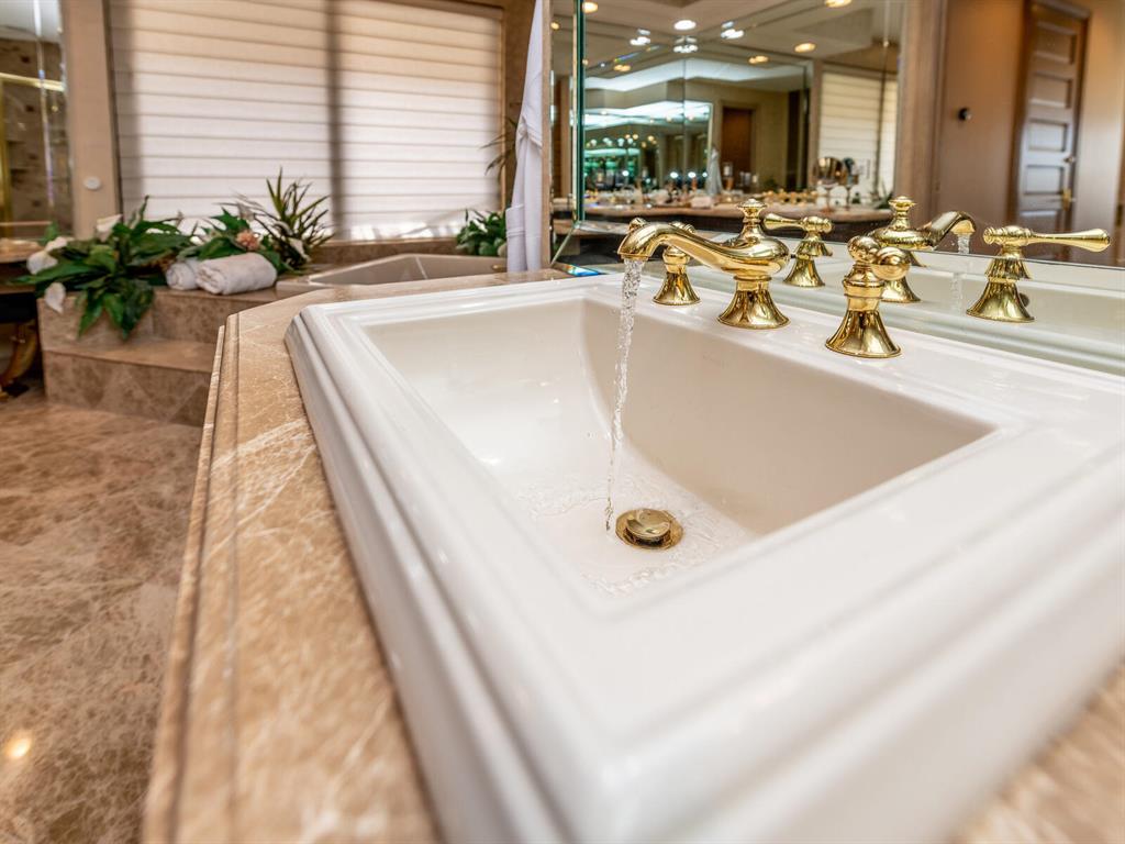 BOCA MARINA - Residential