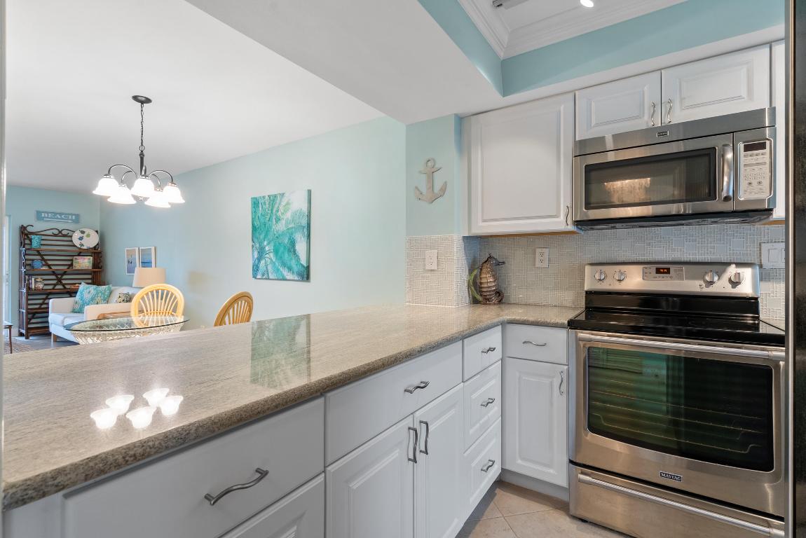 MIRAMAR GARDEN APT CONDO - Residential