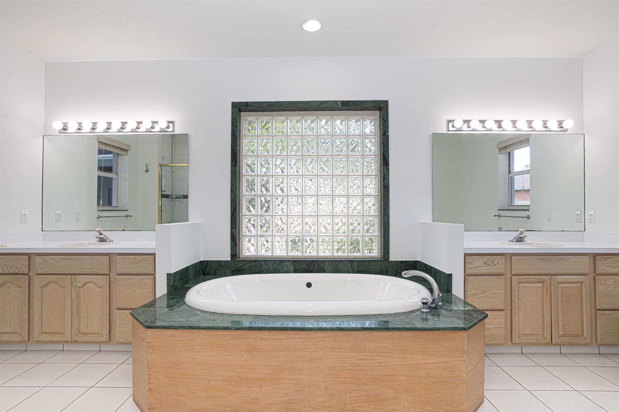 EASTWOOD OF WELLINGTON 3 - Residential