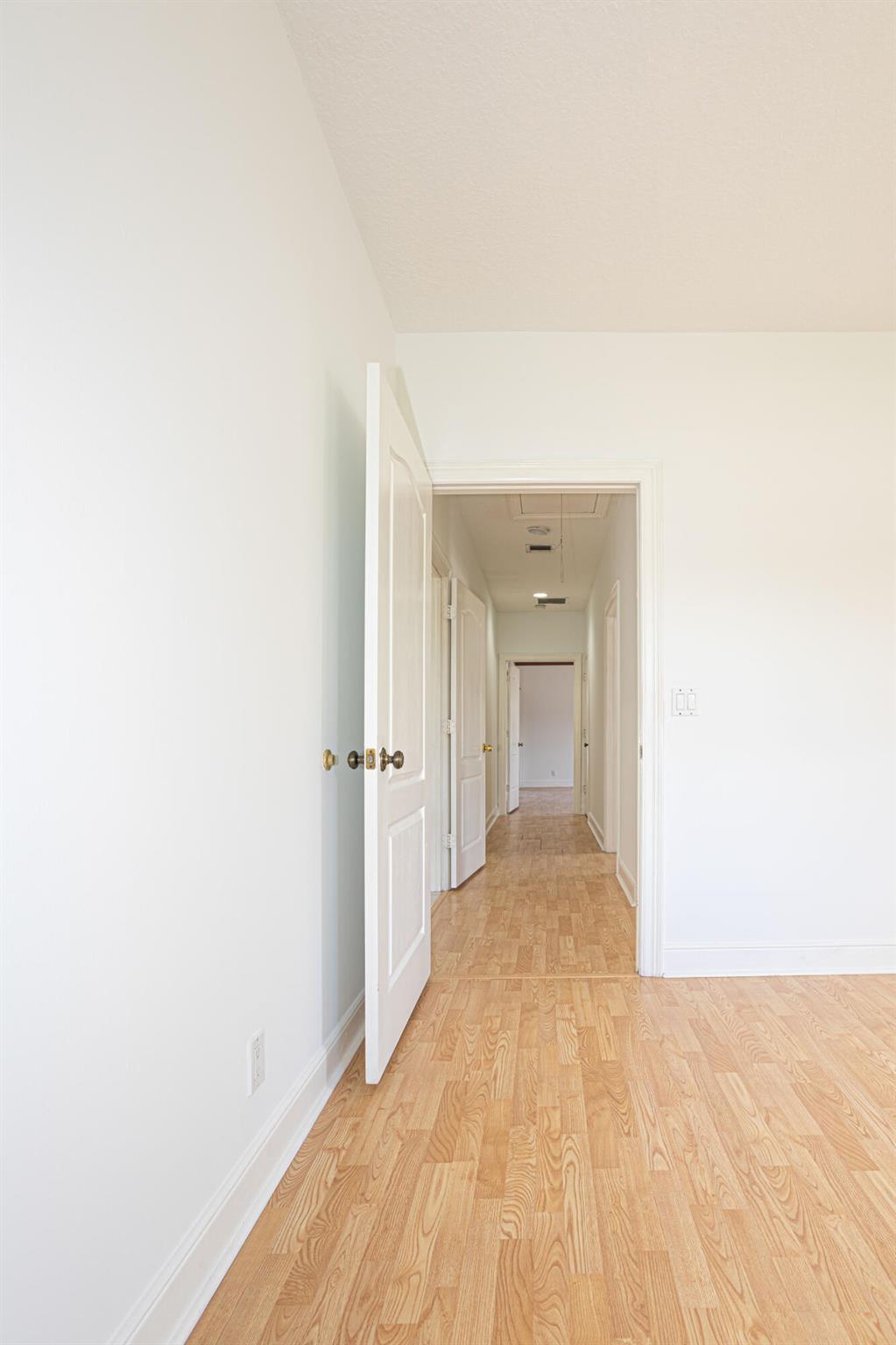 EASTWOOD OF WELLINGTON 3 - Residential