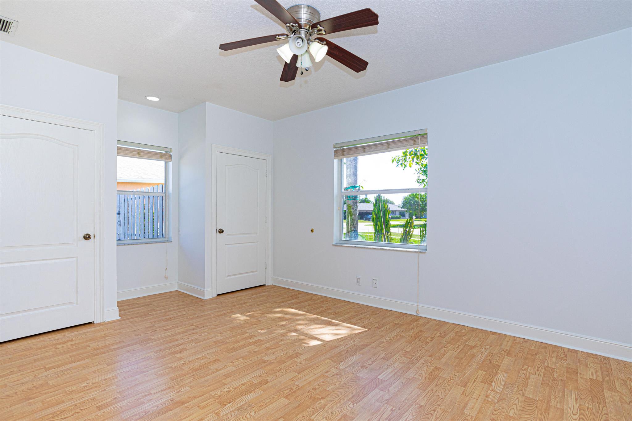 EASTWOOD OF WELLINGTON 3 - Residential