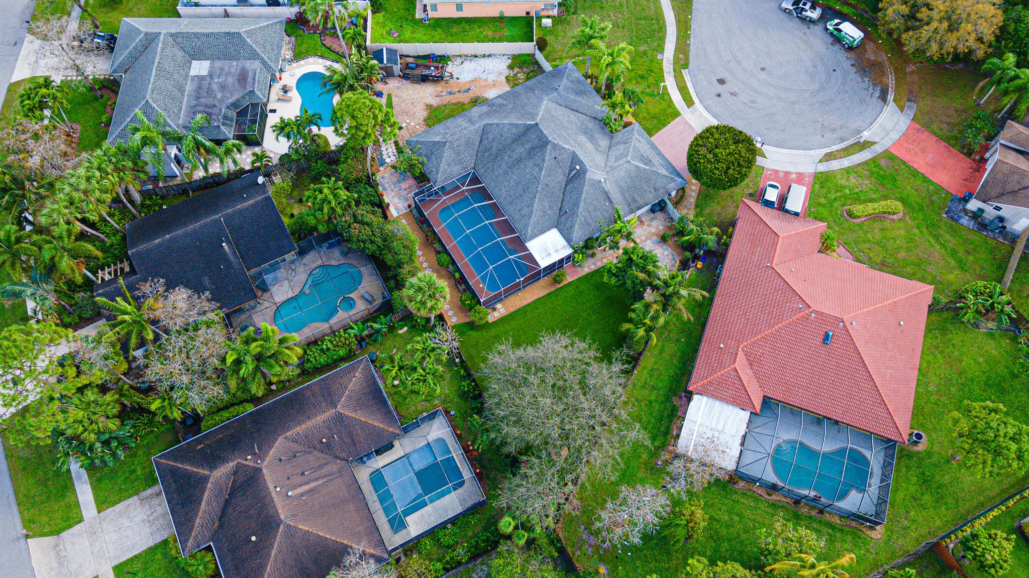 EASTWOOD OF WELLINGTON 3 - Residential