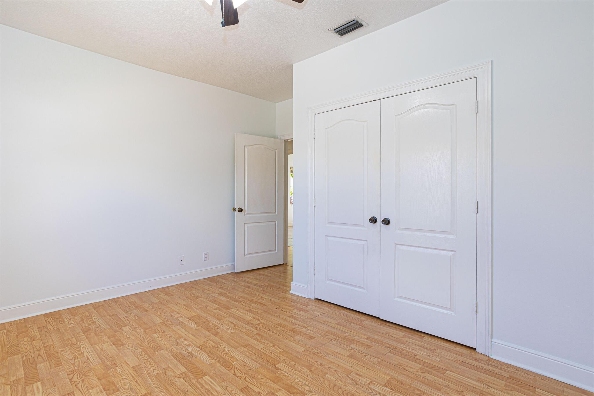 EASTWOOD OF WELLINGTON 3 - Residential