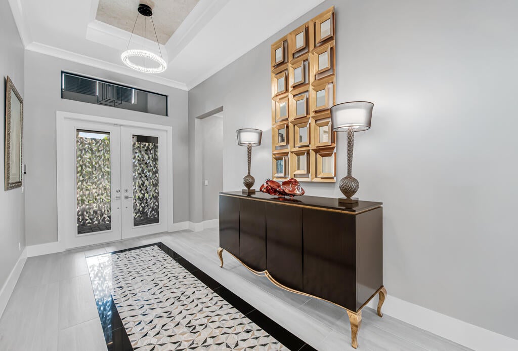 9228 CORAL ISLES Circle