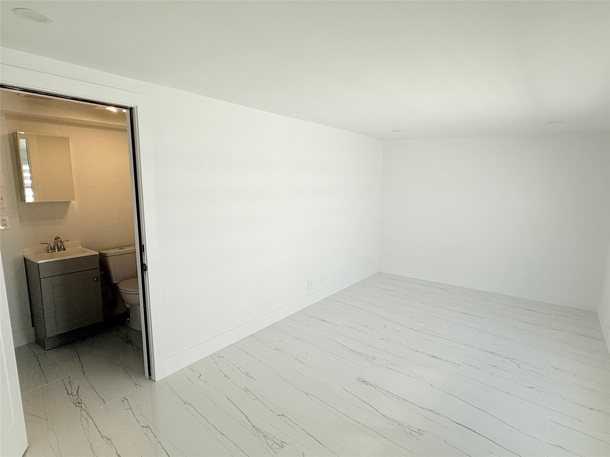 Wilton Manors - Residential Lease