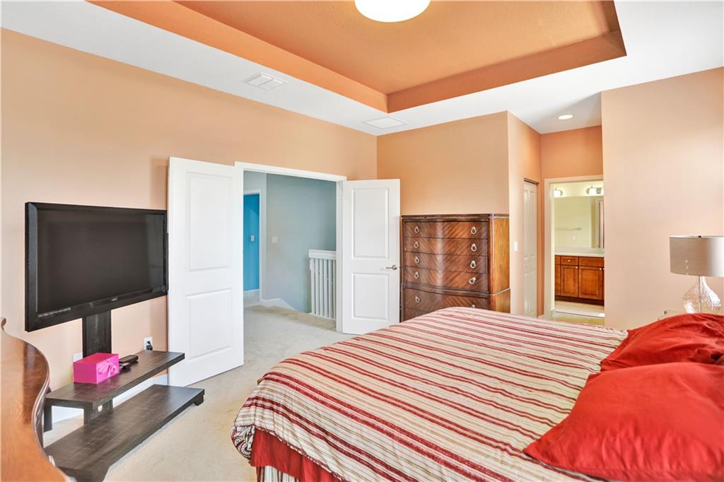 Central Parc South 182-17 - Residential