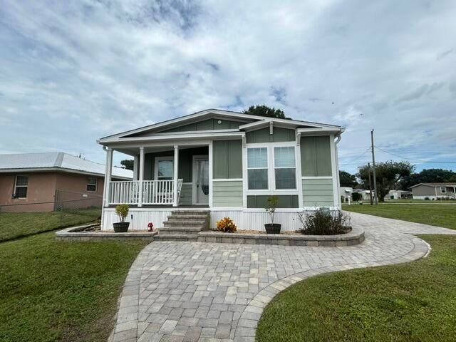 3108 SE 27TH Street