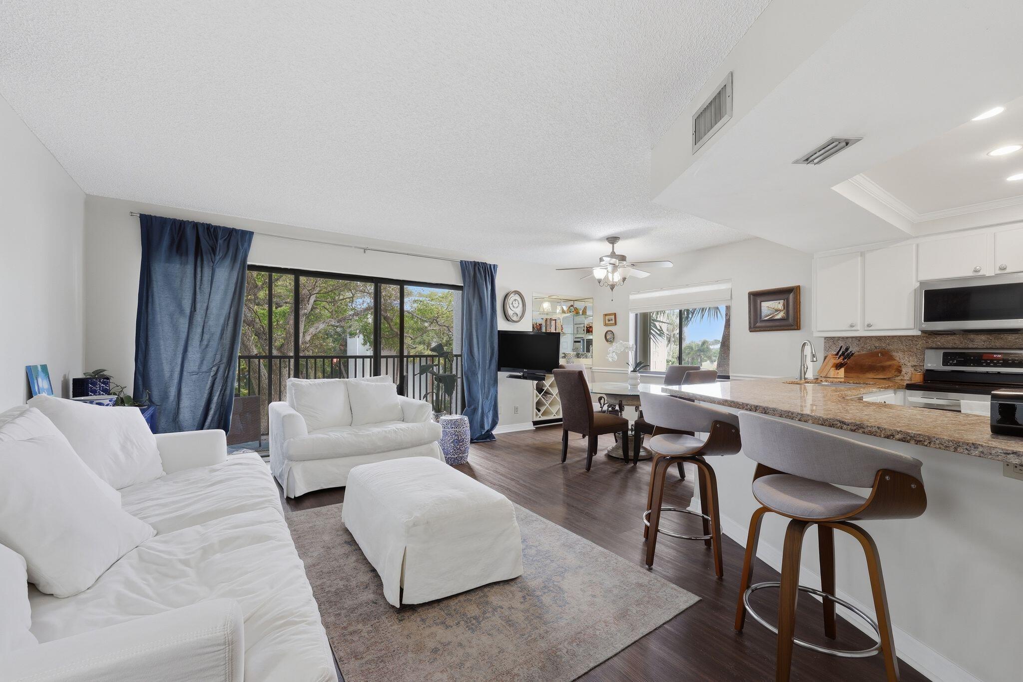 SEA RISE CONDO - Residential