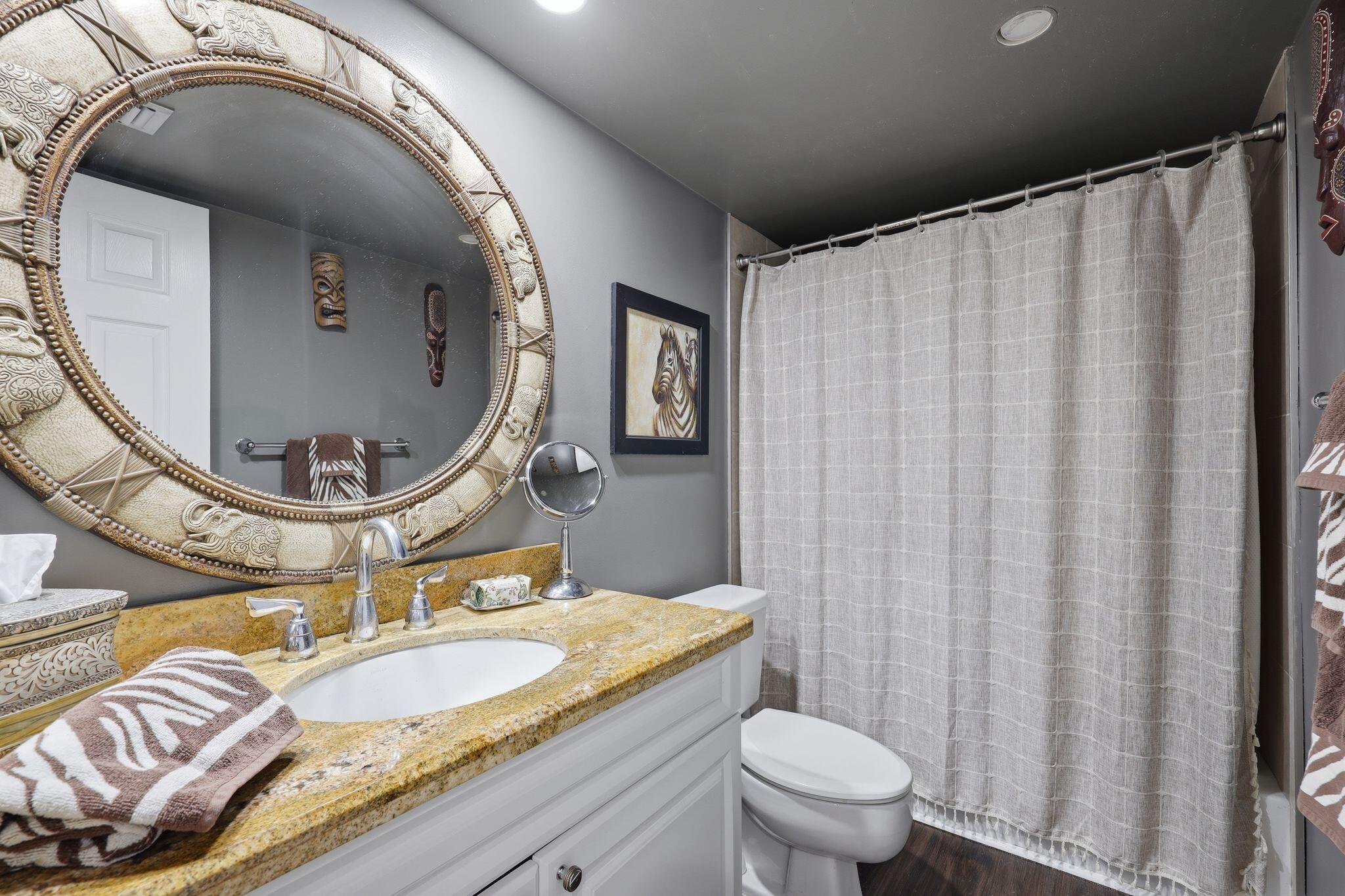 SEA RISE CONDO - Residential