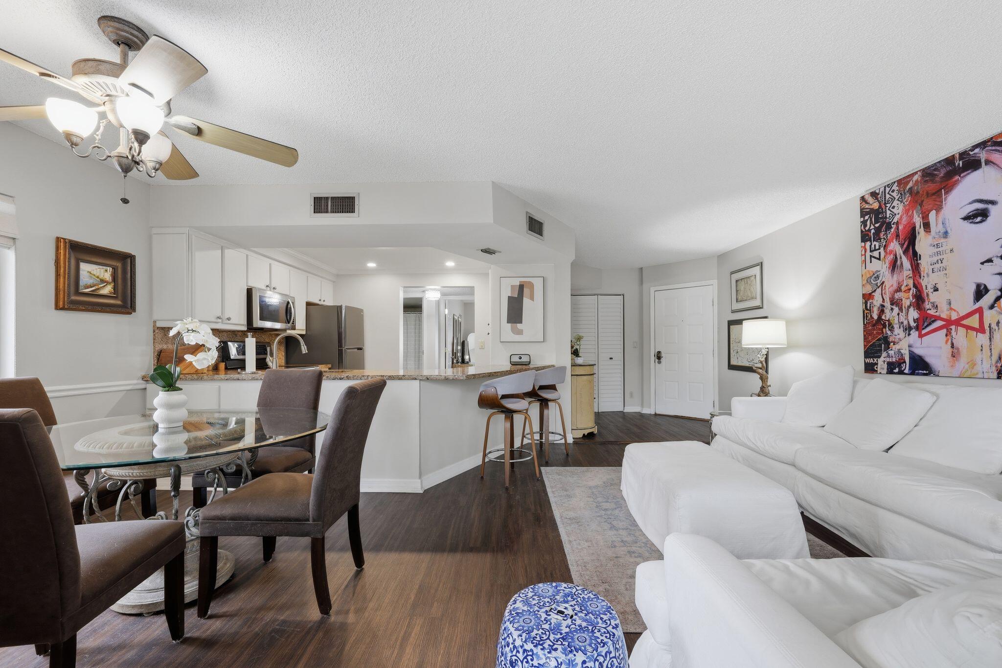SEA RISE CONDO - Residential