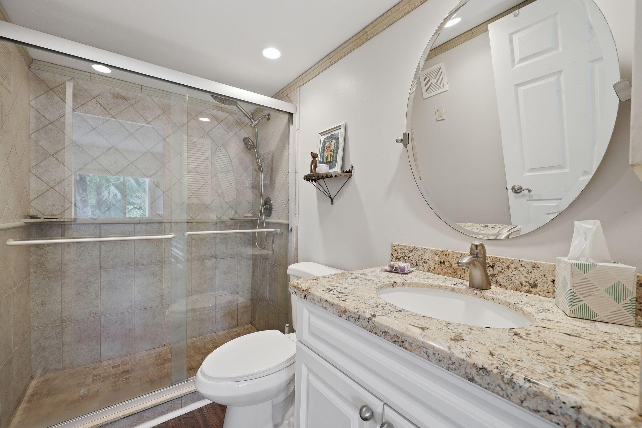 SEA RISE CONDO - Residential