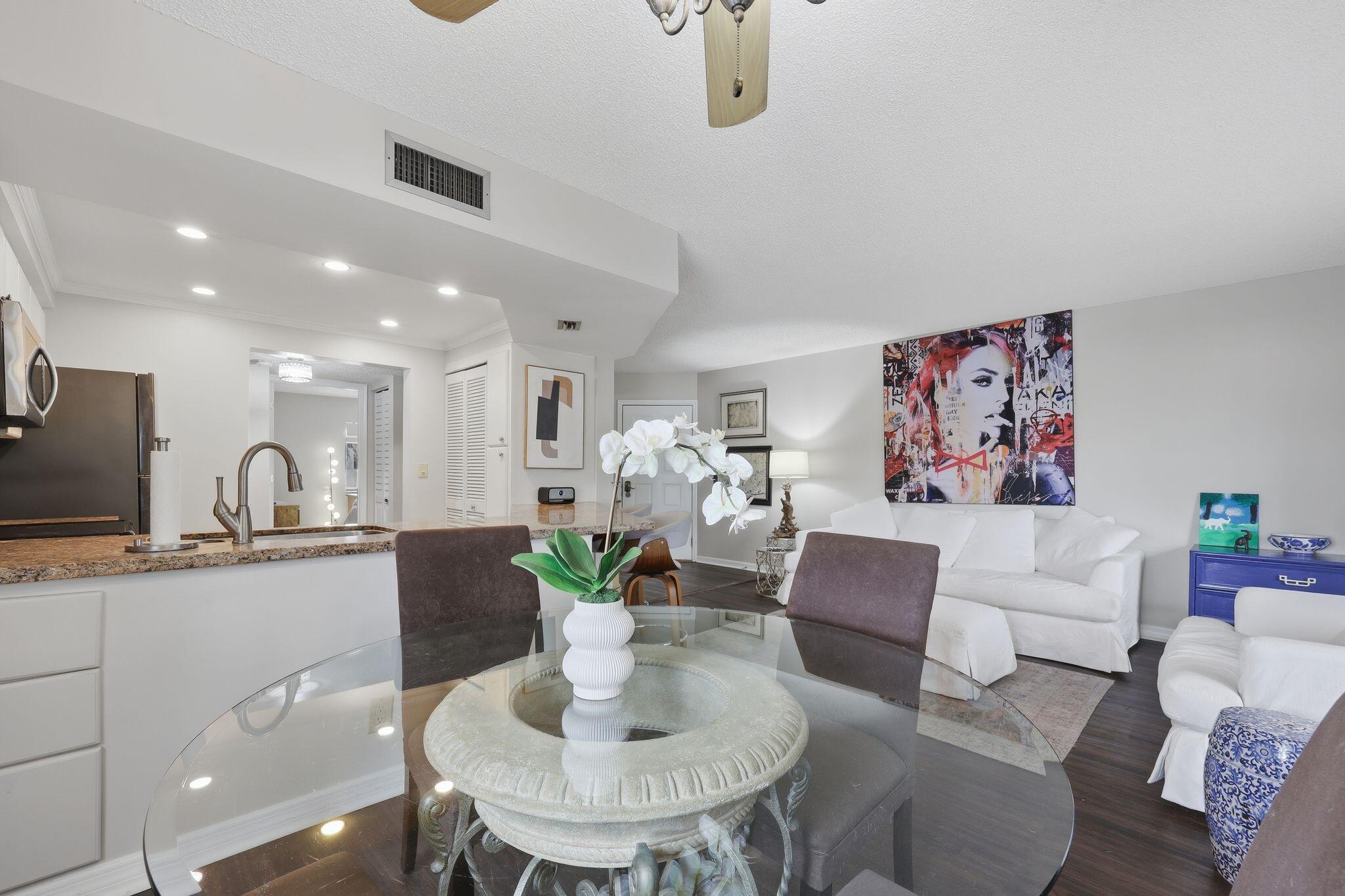 SEA RISE CONDO - Residential