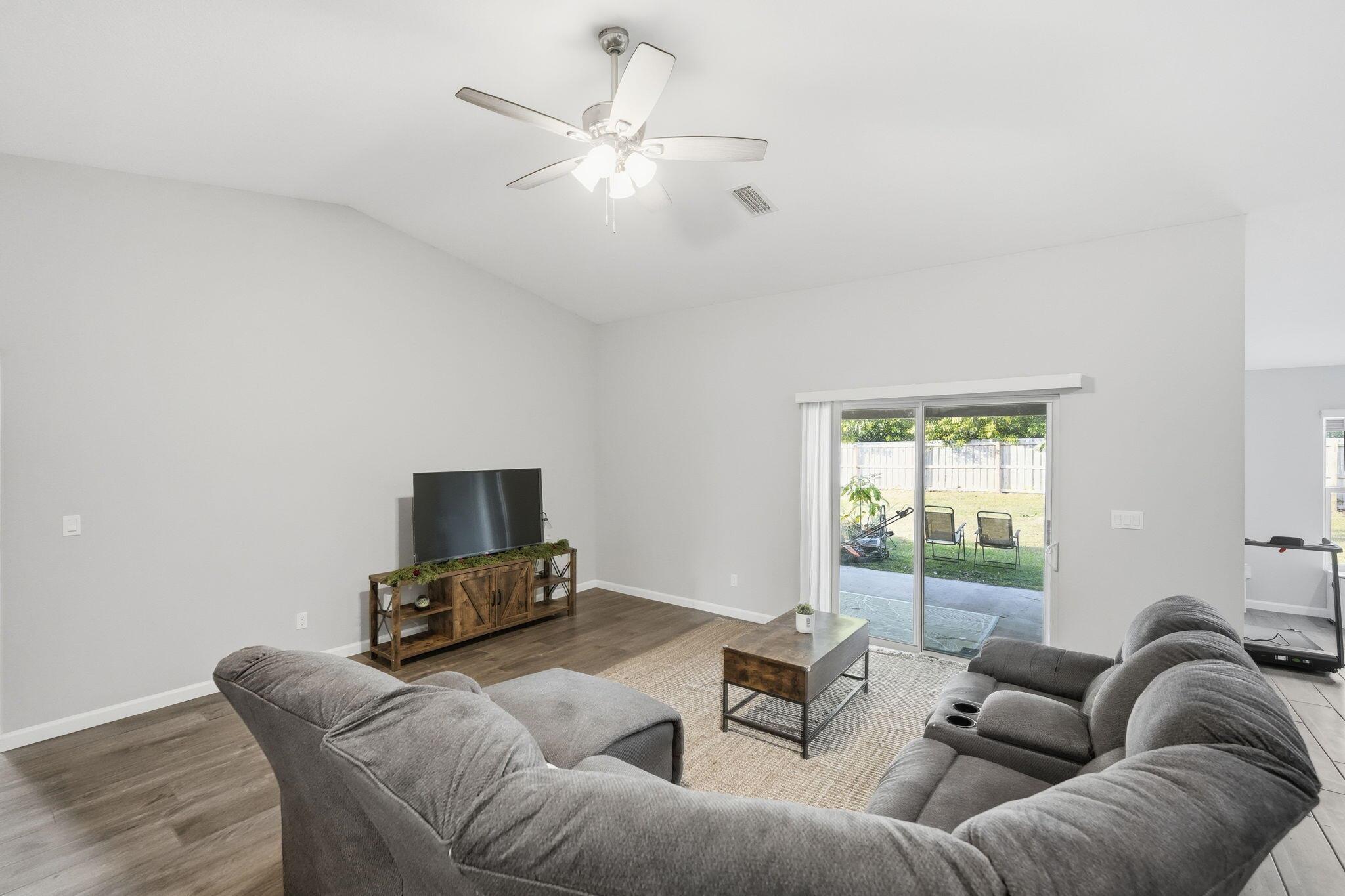 PORT ST LUCIE SECTION 44 - Residential