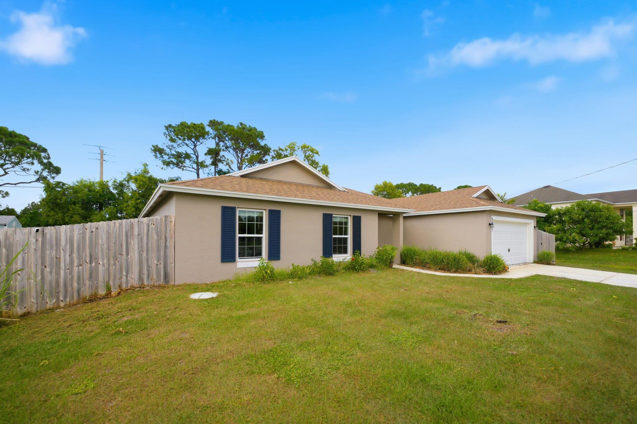 PORT ST LUCIE SECTION 44 - Residential