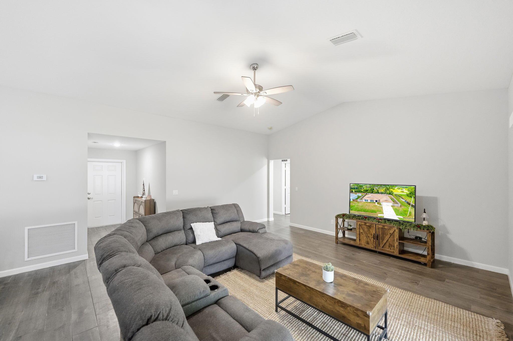 PORT ST LUCIE SECTION 44 - Residential