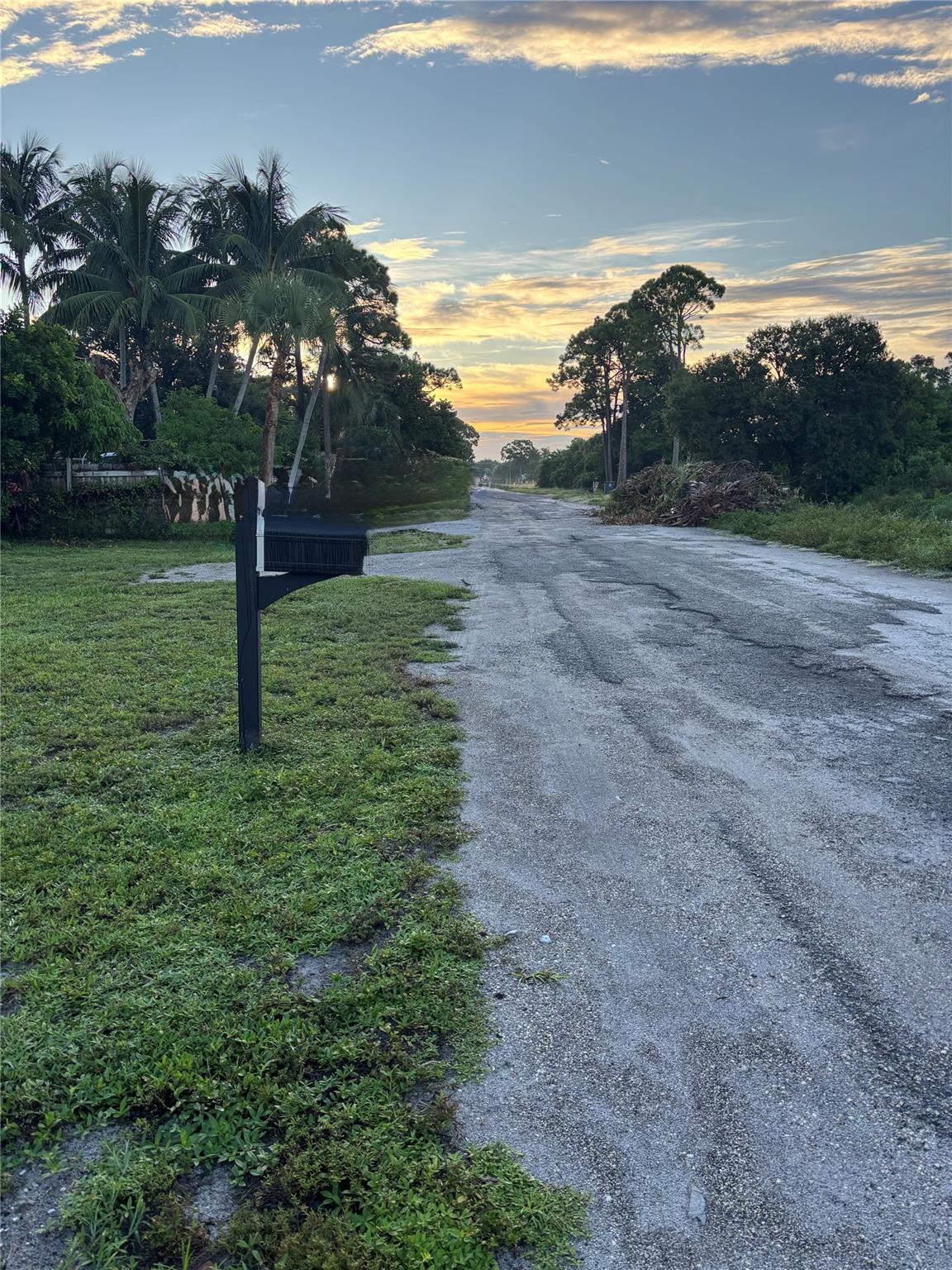 Acreage & Unrec - Residential