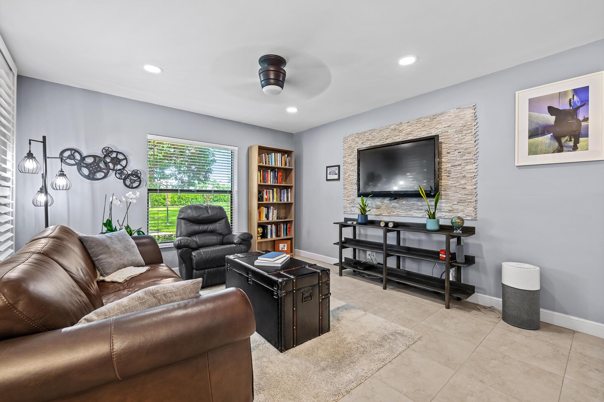 8547 Boca Glades Boulevard W C