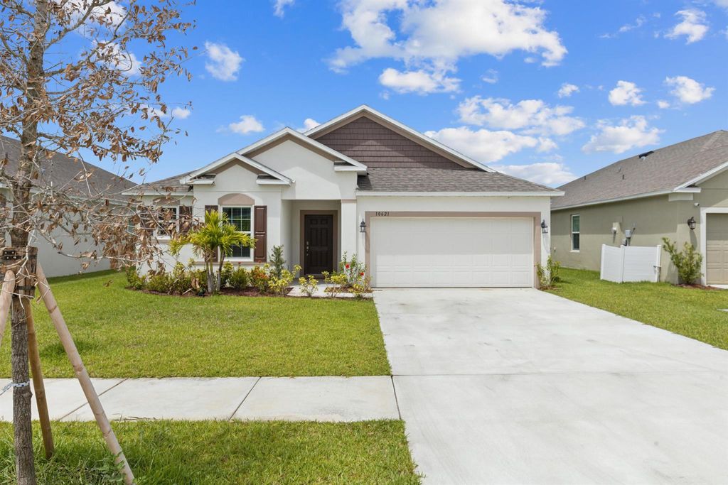 Photo of 10621 SW Vasari Way, Port St Lucie, FL 34987 (MLS # R11112466)