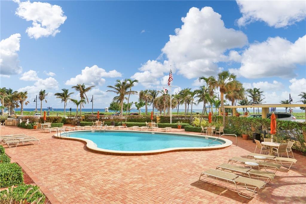 Bermuda House - Residential