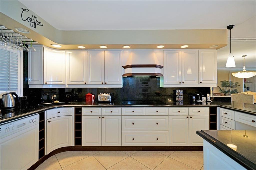 Bermuda House - Residential