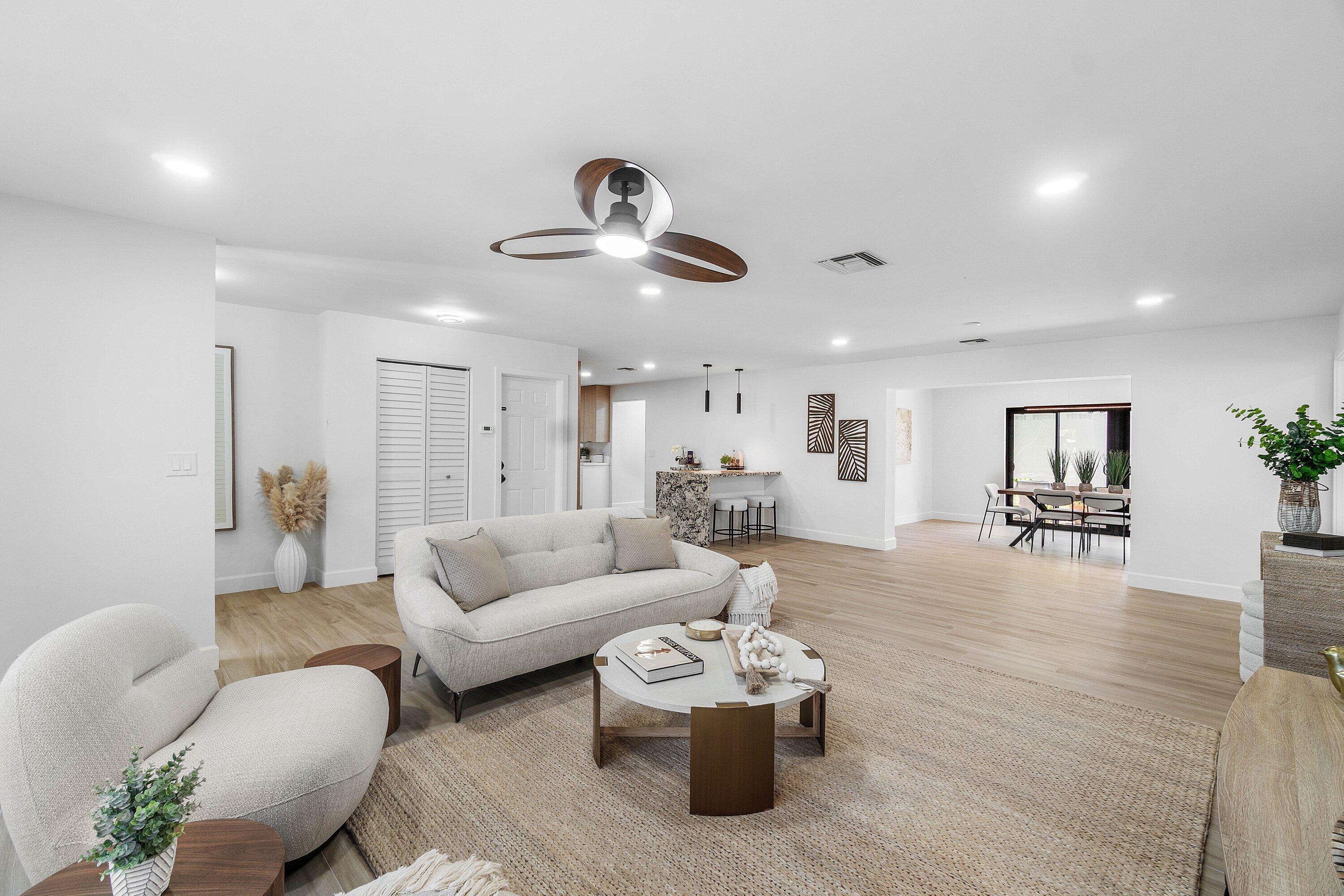 2538 SW 13th Court