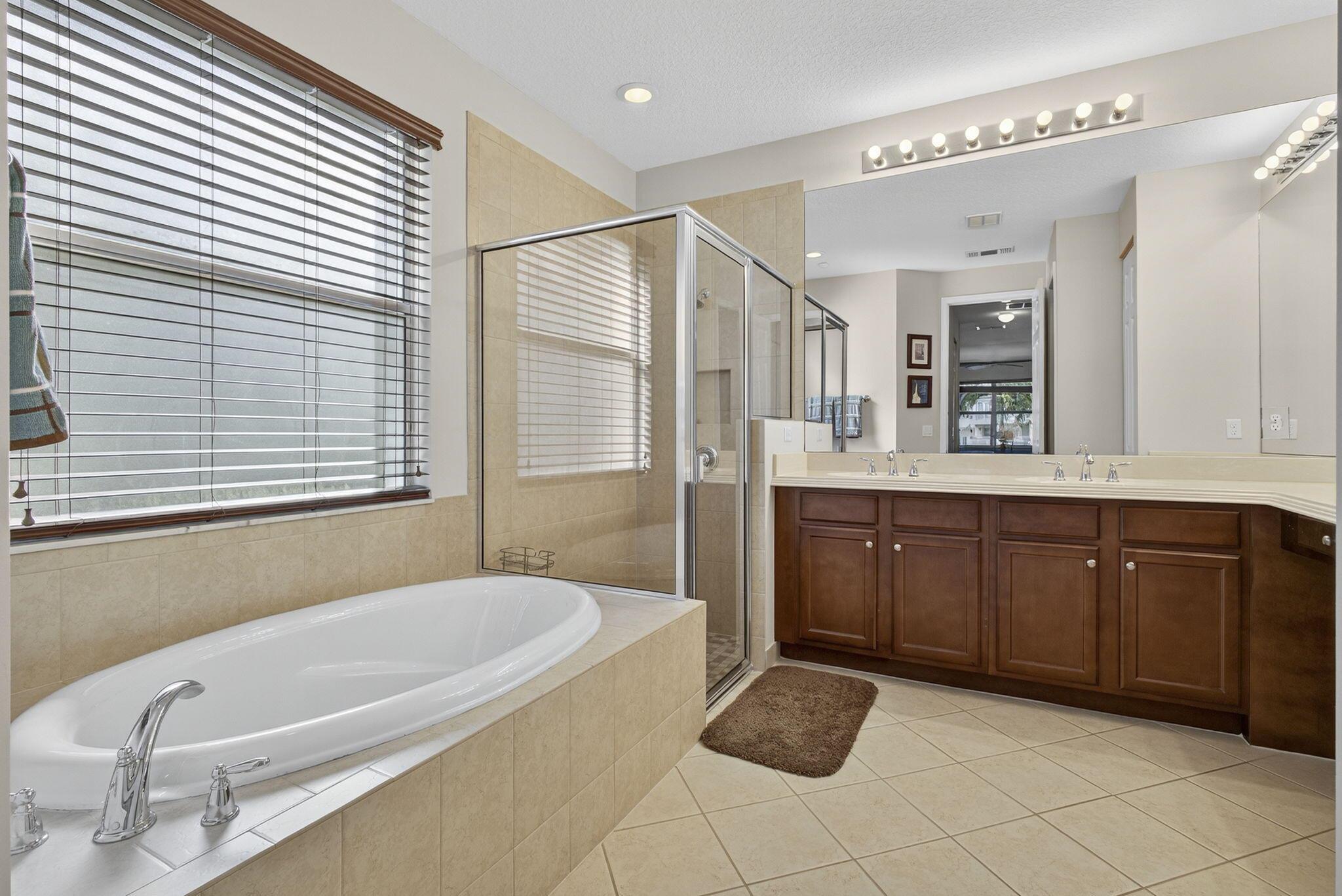 OLYMPIA 2 - Residential