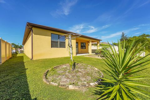 A home in Port St Lucie