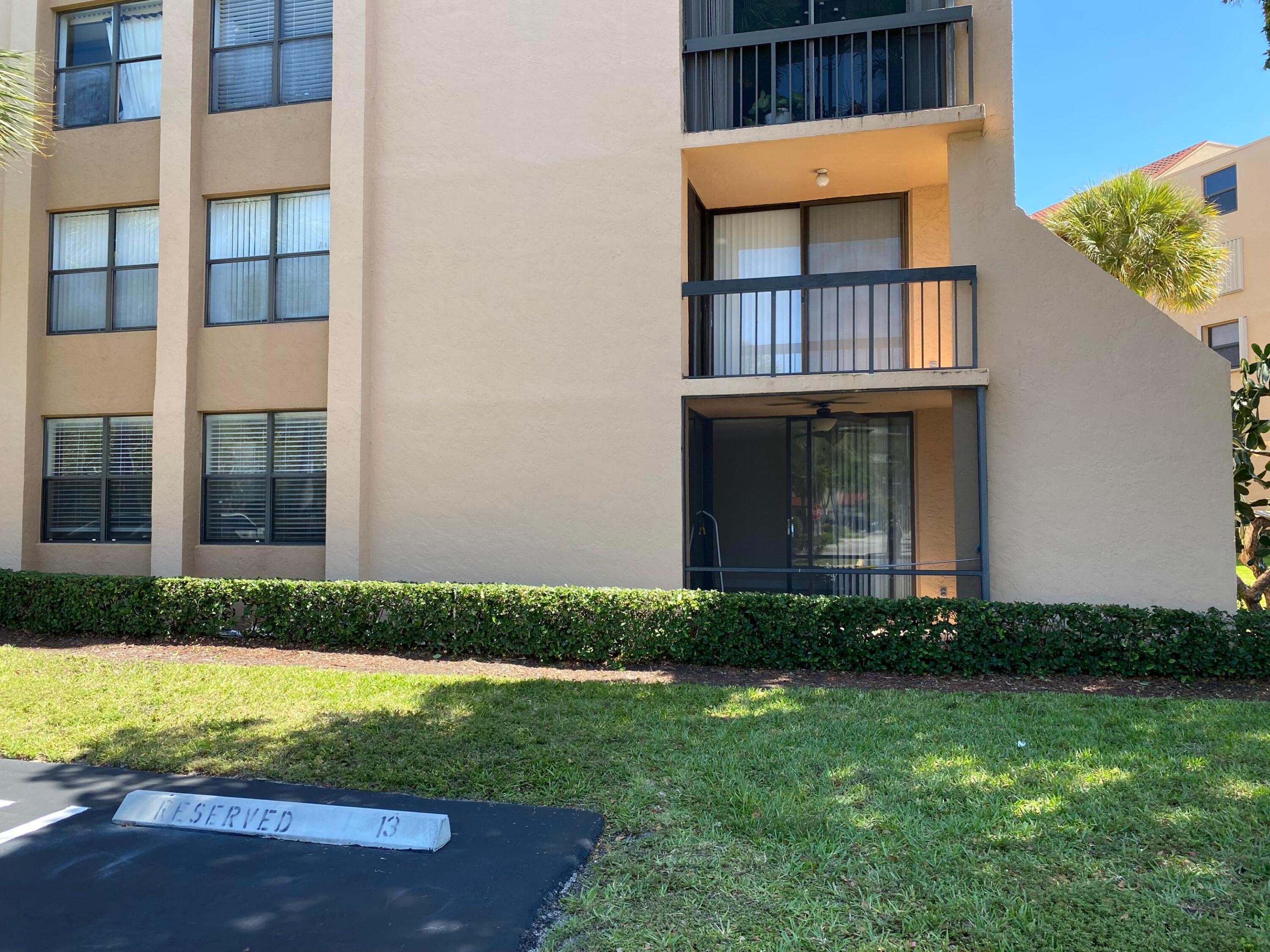 LAVERS DELRAY RACQUET CLUB CONDO - Residential Lease