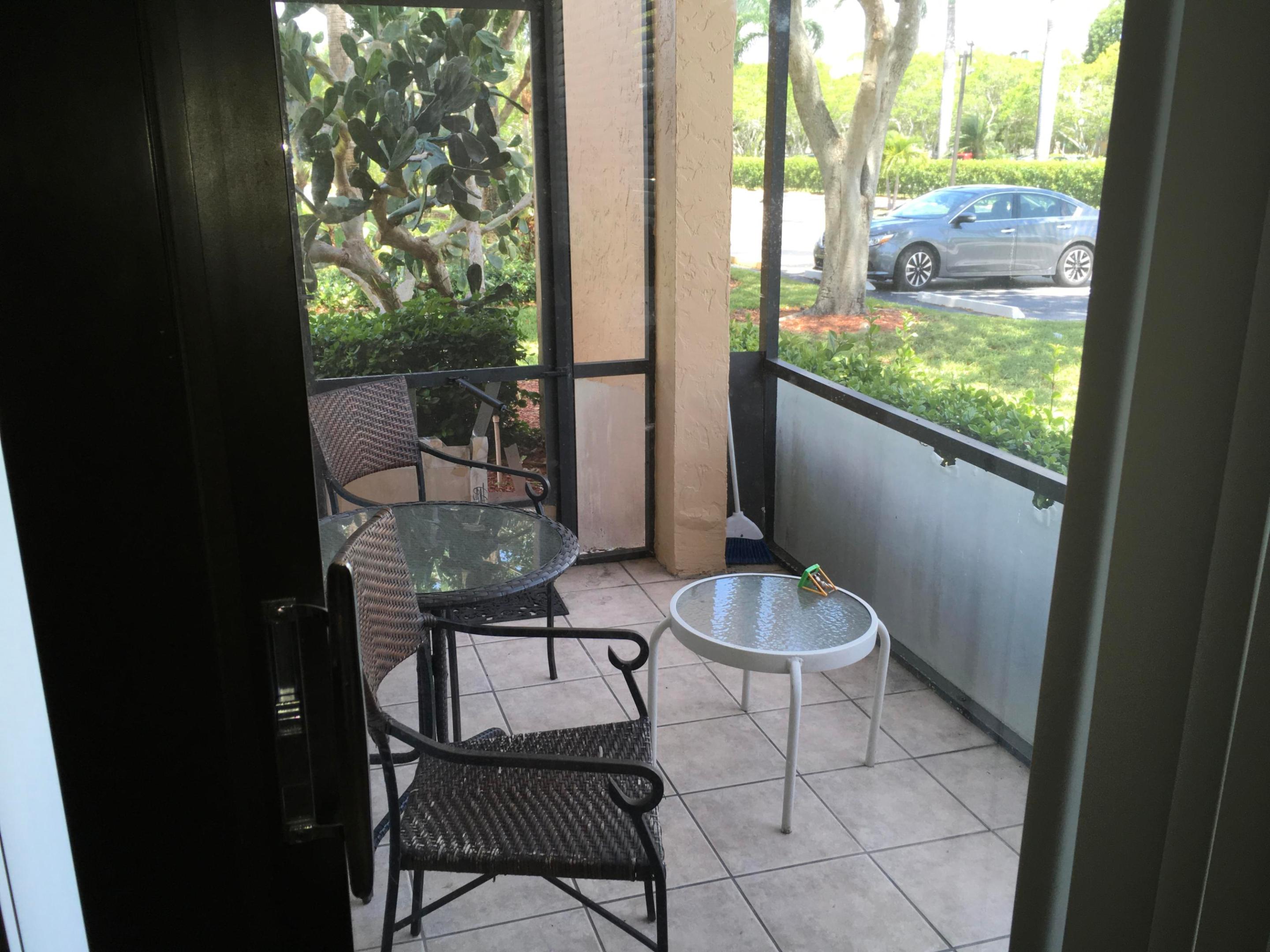LAVERS DELRAY RACQUET CLUB CONDO - Residential Lease