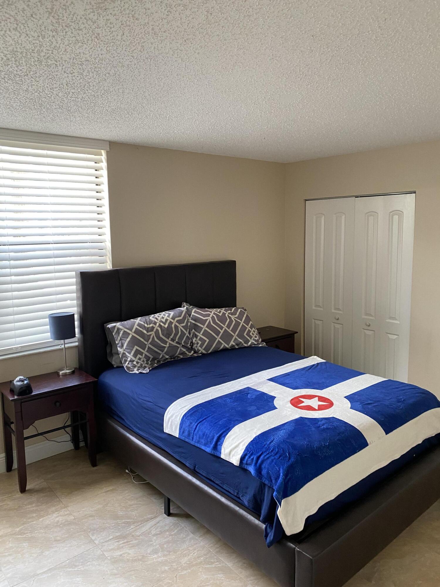 LAVERS DELRAY RACQUET CLUB CONDO - Residential Lease