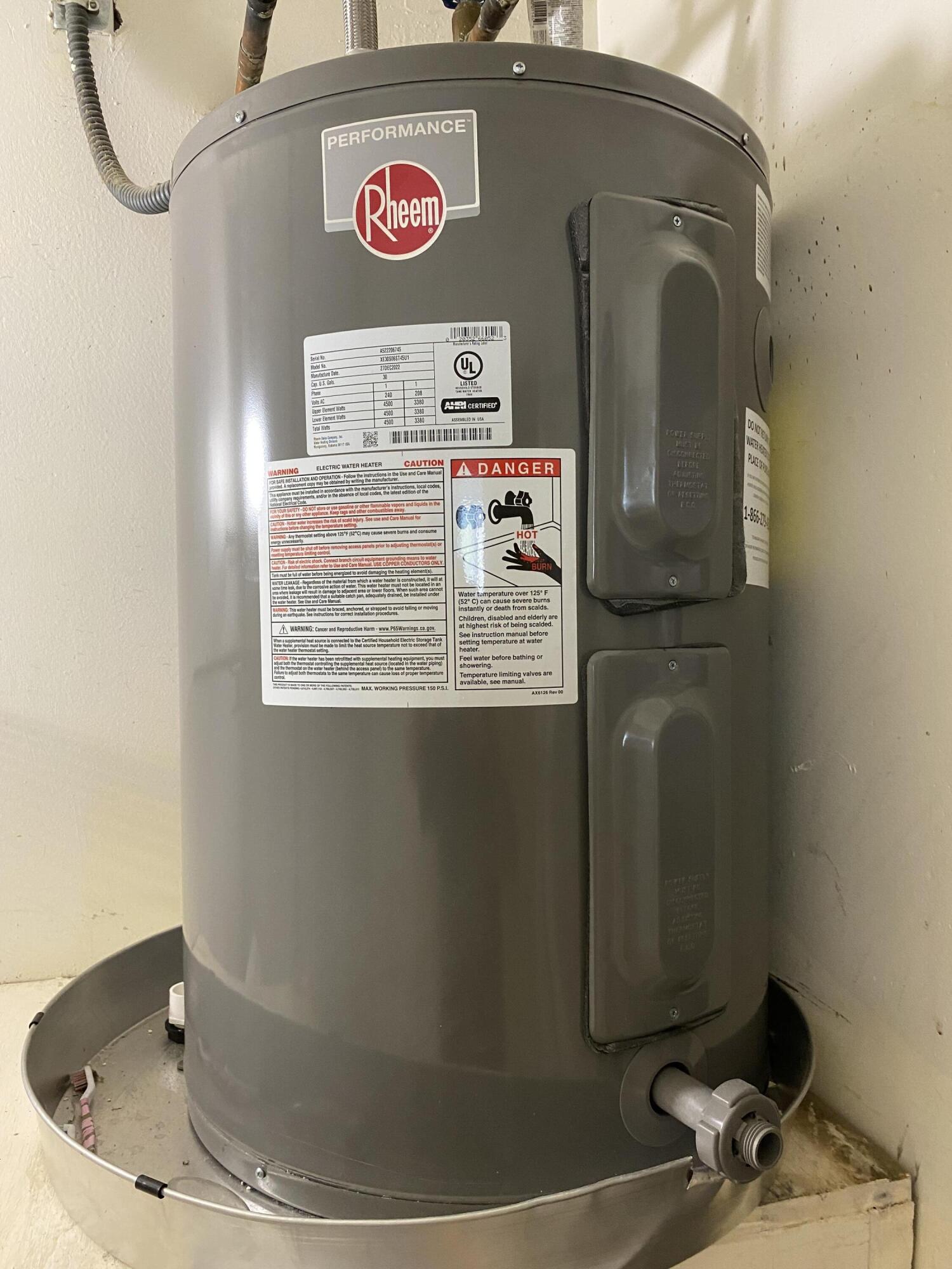 LAVERS DELRAY RACQUET CLUB CONDO - Residential Lease