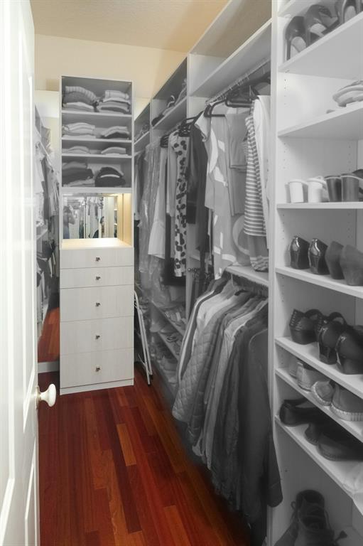 PADDOCK PARK 1 OF WELLINGTON - Residential